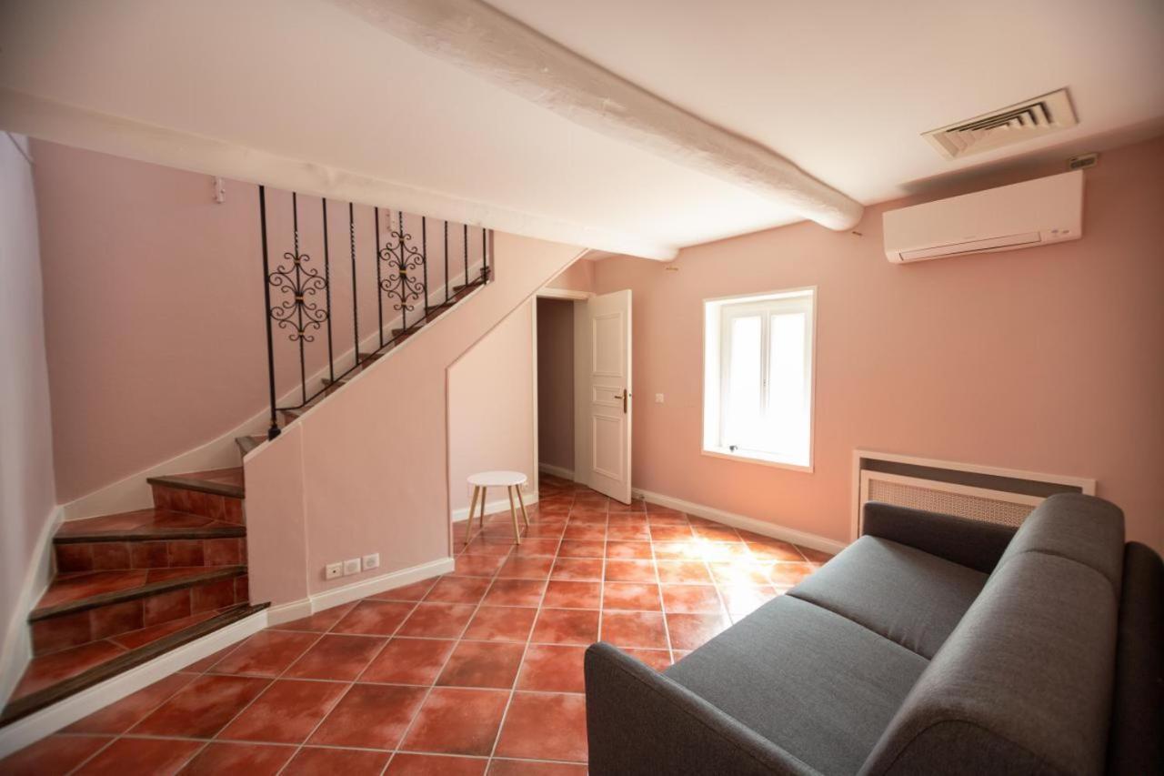 Les Frenes En Provence-Chateau Zen Avignon Zimmer foto
